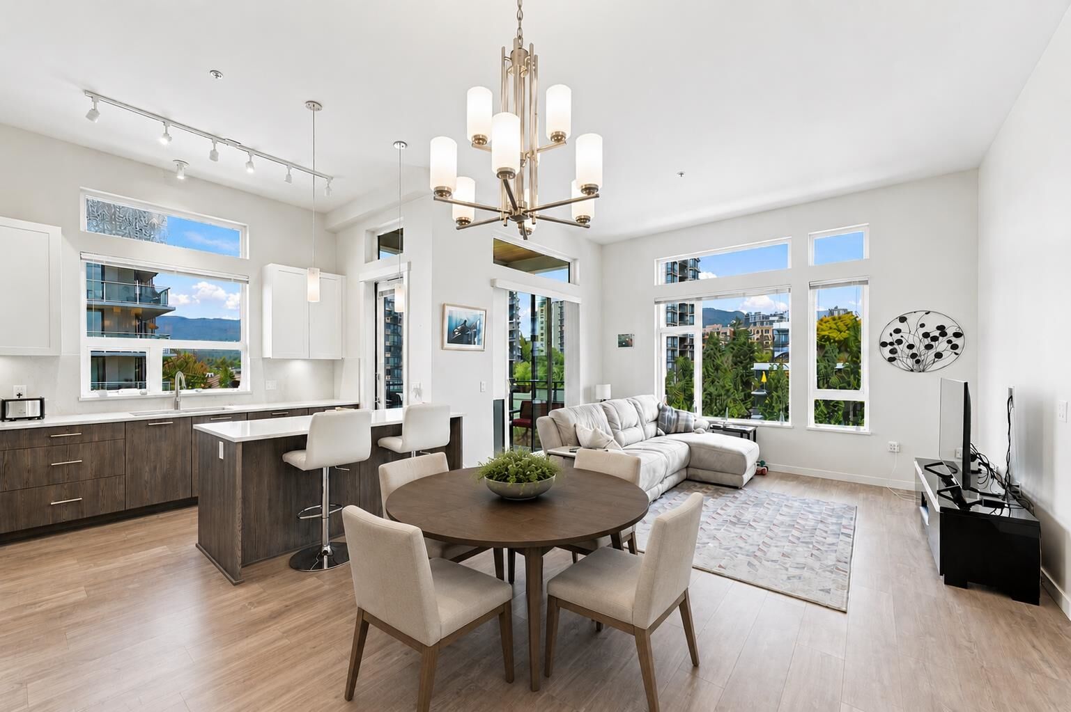 Property Photo: 123 W 1st Street 606 BC V7M 0E5