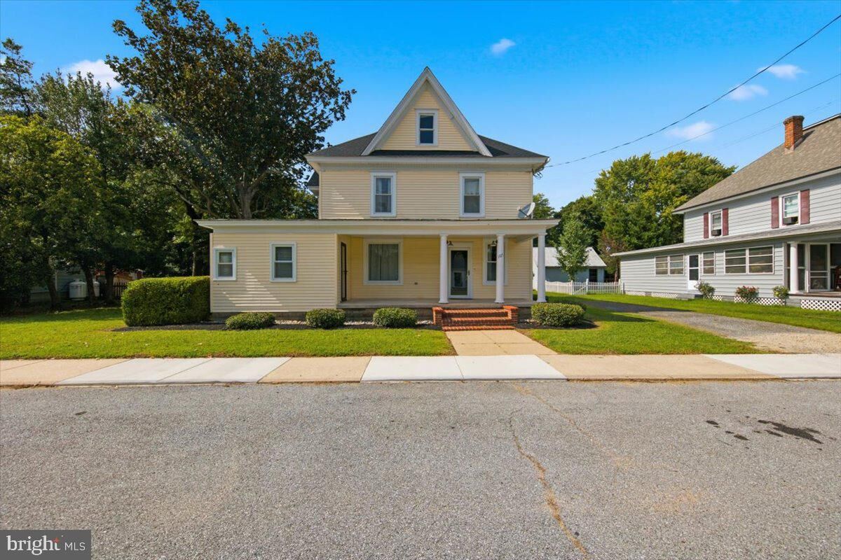 Property Photo:  105 Noble Avenue  MD 21655 