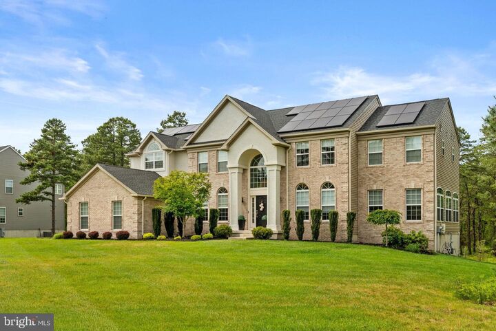 Property Photo:  11 Aberdeen Court  NJ 08053 