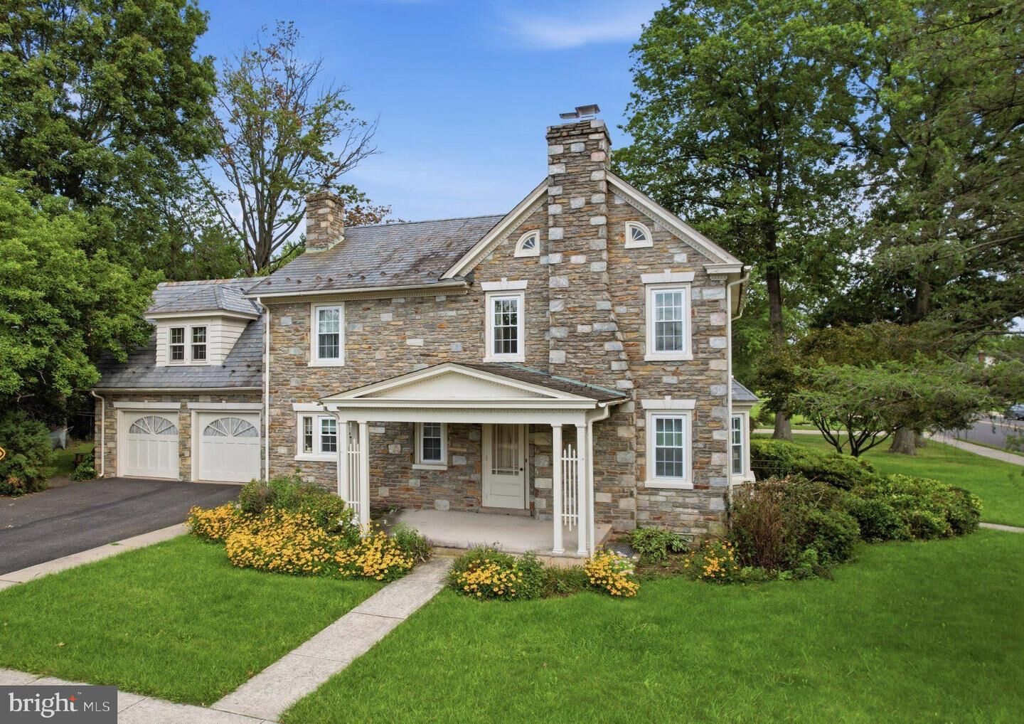 Property Photo:  421 Park Avenue  PA 18951 
