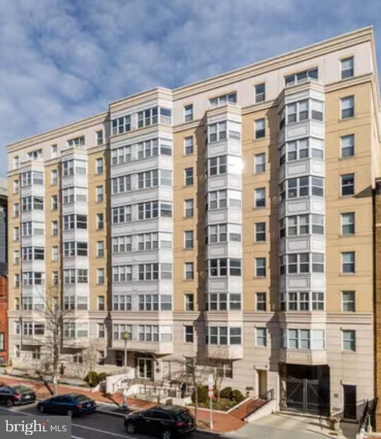 Property Photo:  1111 11th Street NW  DC 20001 