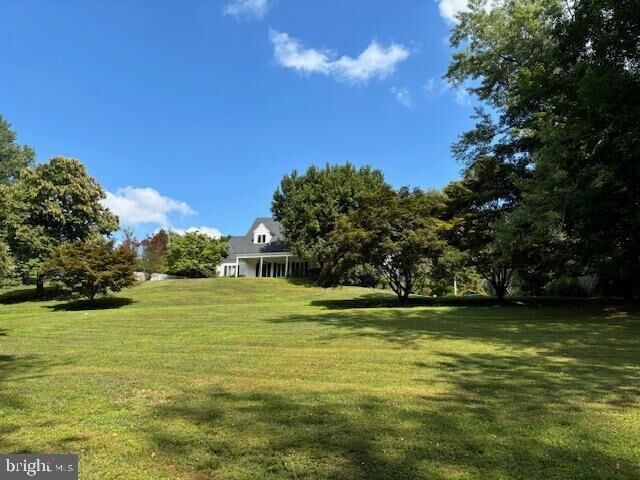 Property Photo:  10024 Colvin Run Road  VA 22066 