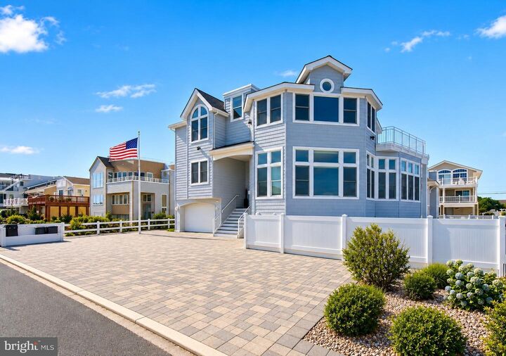 Property Photo:  386 N 5th  NJ 08008 