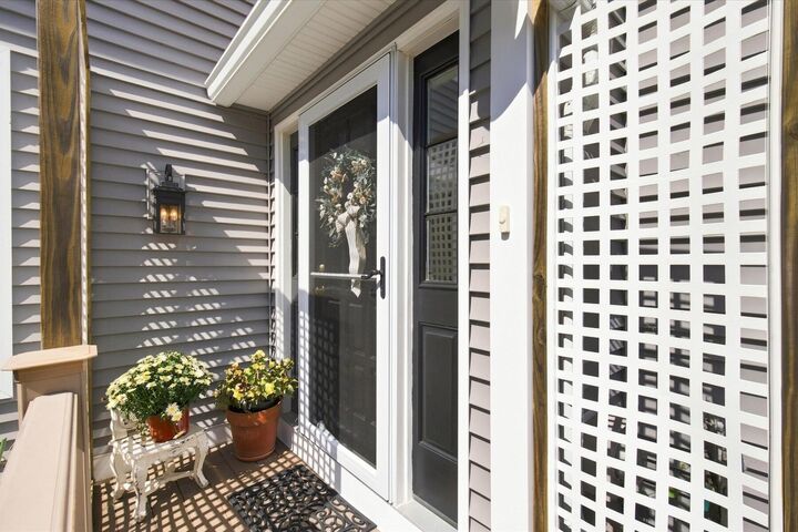 Property Photo:  6 Aspen Road Unit 6  MA 02532 