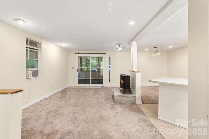 Property Photo:  529 Alta Vista Drive  NC 28791 