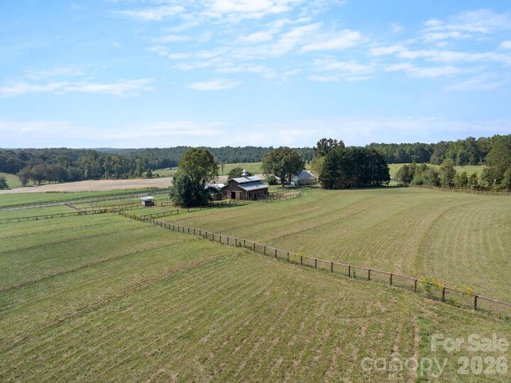 Property Photo: 157 J A Hampton Road NC 28139