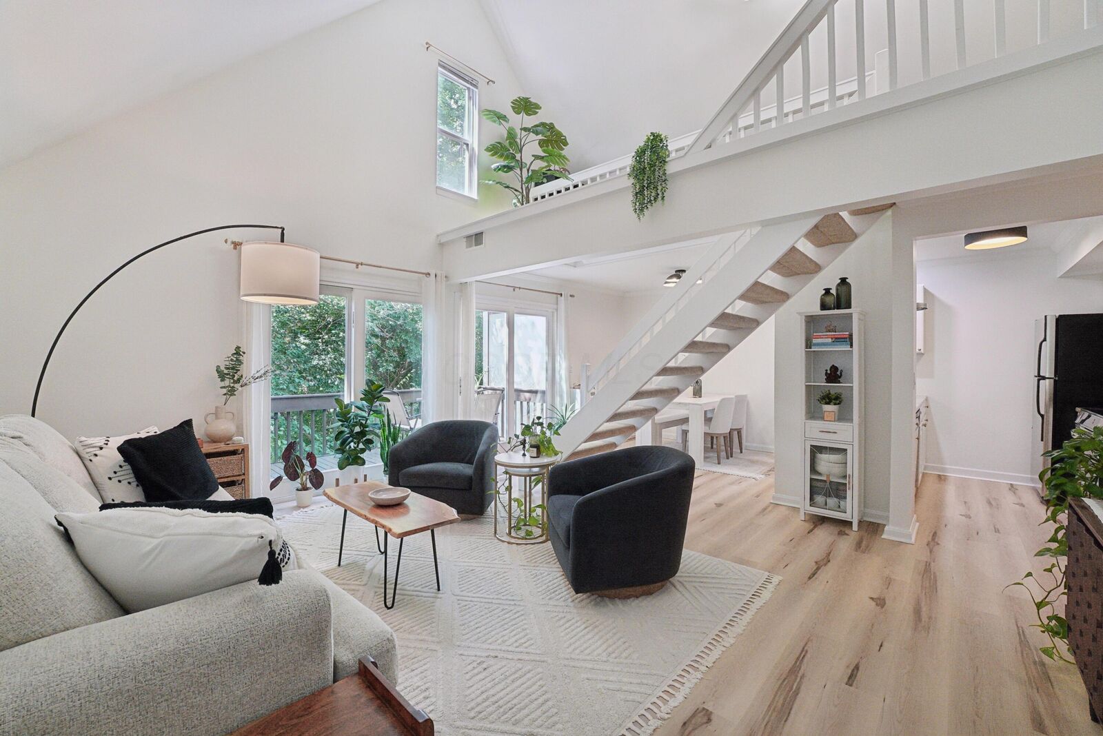 Property Photo: 1577 Arlington Avenue OH 43212