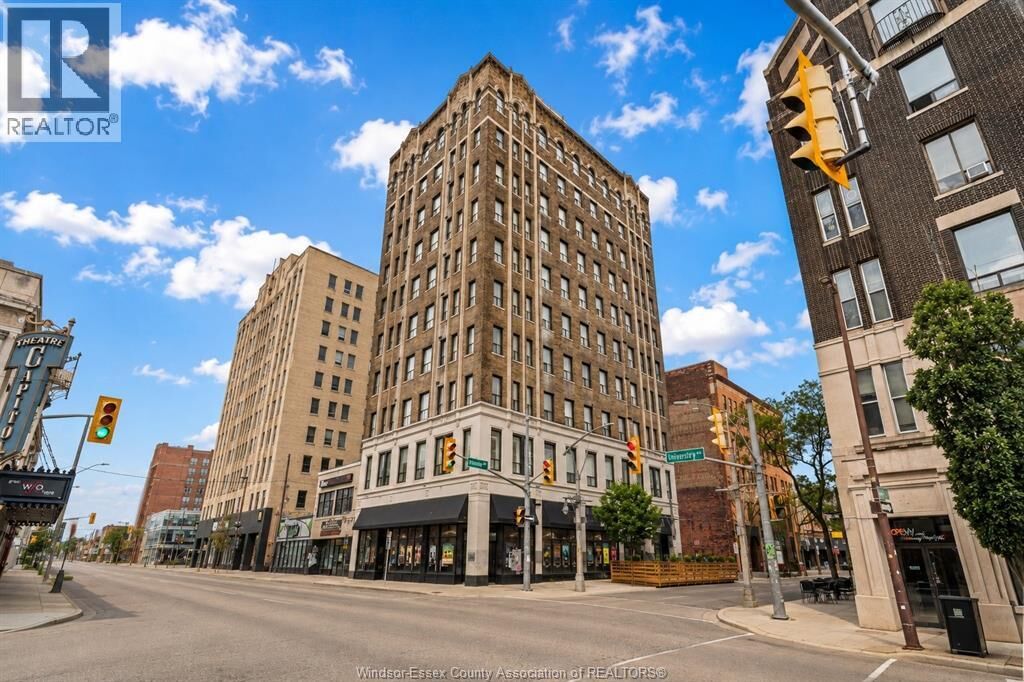 Property Photo:  267 Pelissier Street 403  ON N9A 4K2 