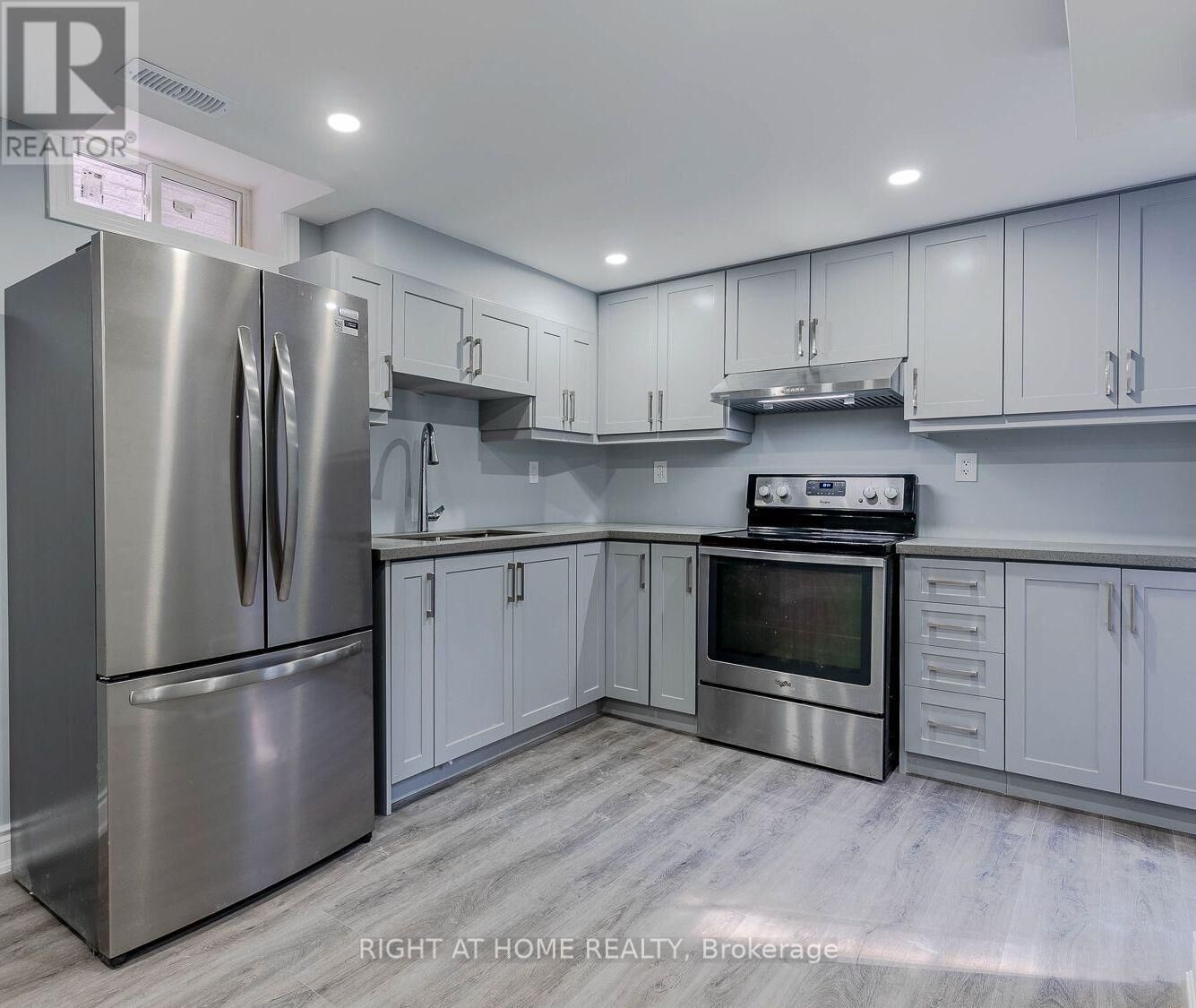 Property Photo:  99 Purcell Crescent B  ON L6A 3C7 