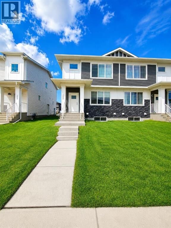 Property Photo:  1045 West Lakeview Drive  AB T1X 2T2 