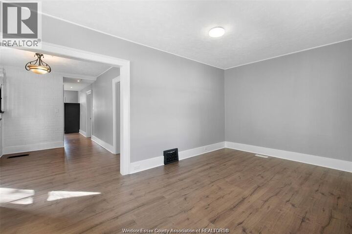 Property Photo: 1479 Lillian Avenue ON N8X 4A7