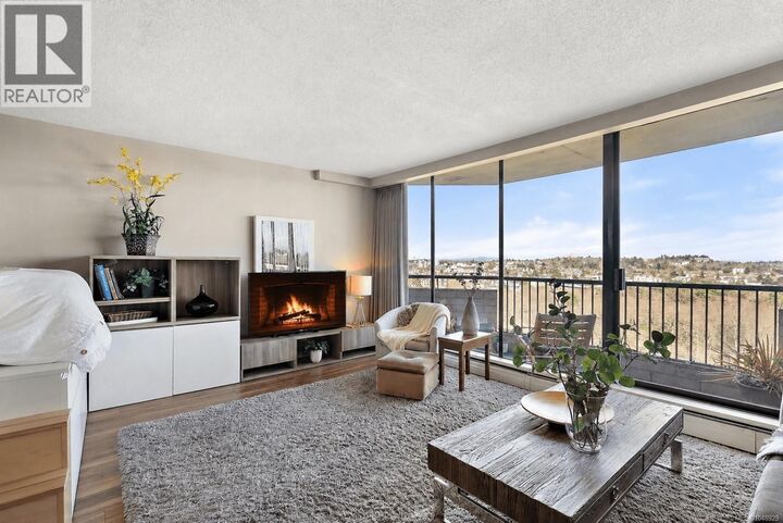 Property Photo:  620 Toronto Street 1708  BC V8V 1P7 