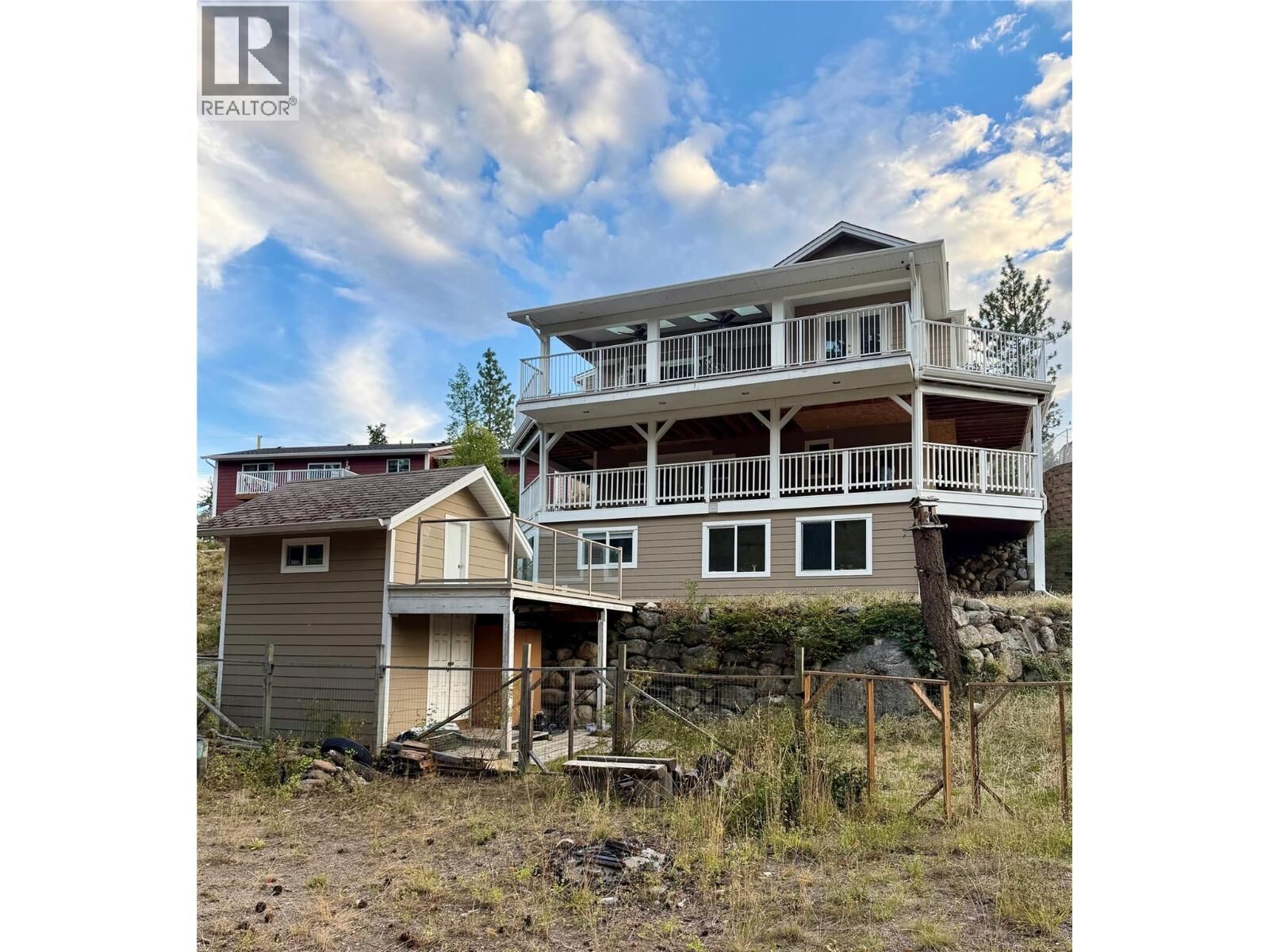 Property Photo:  674 Muir Road  BC V1Z 3W2 