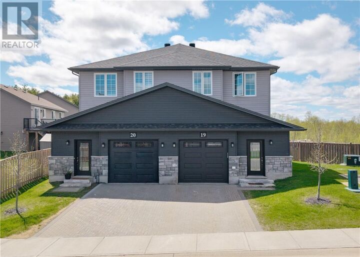 Property Photo: 2279 Mallards Landing Drive Unit# 19 ON P3P 6E5