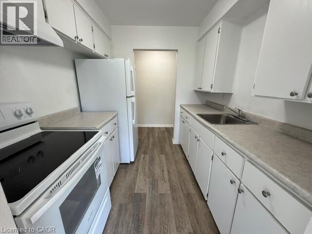 Property Photo:  232 Louisa Street 10A  ON N2H 5M7 