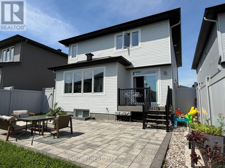 Property Photo: 633 Rouncey Road ON K2V 0P4