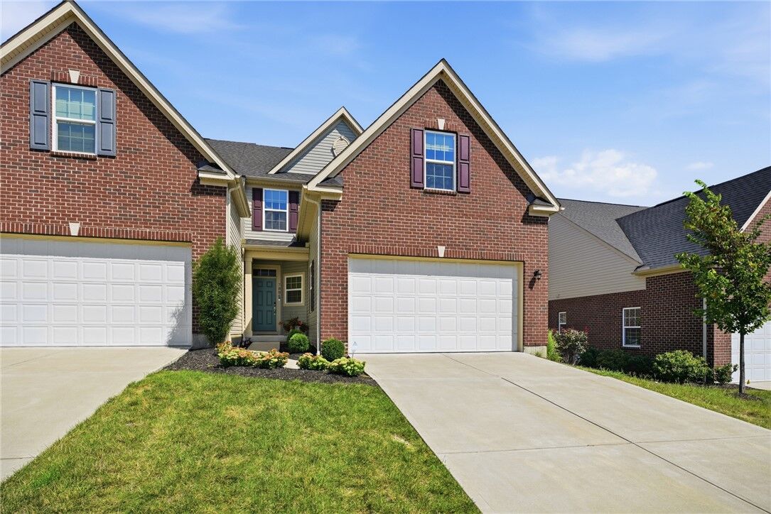 Property Photo: 7884 Pinnacle Point Drive OH 45069