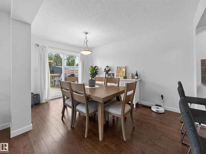 Property Photo:  64 Campbell Court  AB T8L 0E5 