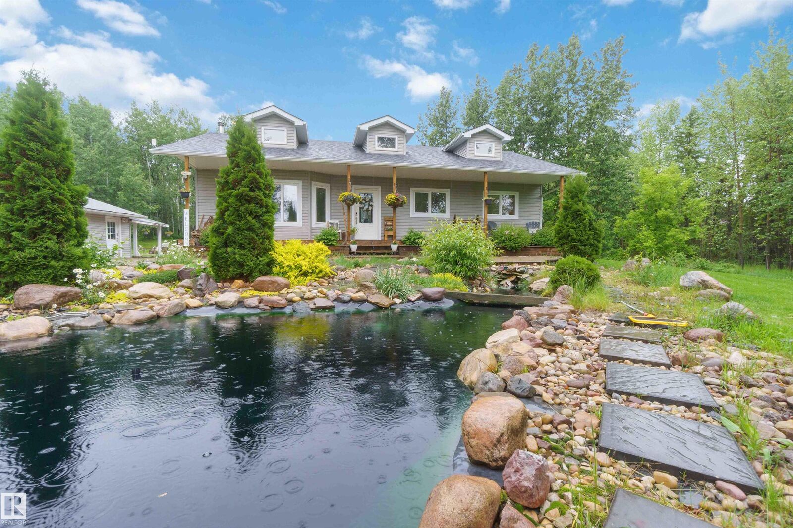 Property Photo:  53304 Rge Road 30 132  AB T7Y 0E2 