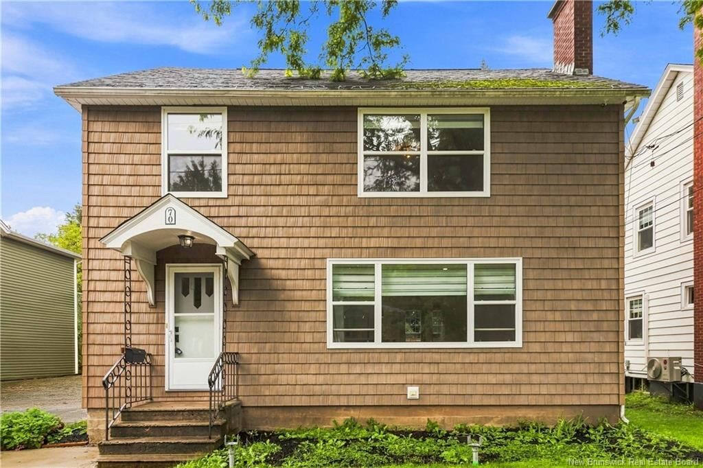Property Photo:  70 Woodland Drive  NB E1E 3C3 