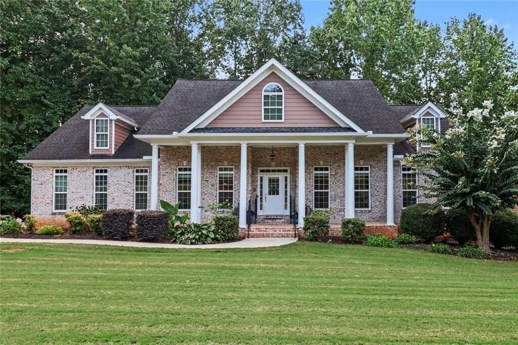 Property Photo:  5453 Copper Creek Road  GA 30542 