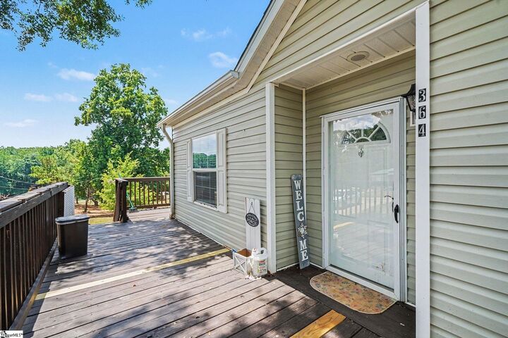 Property Photo: 364 Johnson Circle SC 29349