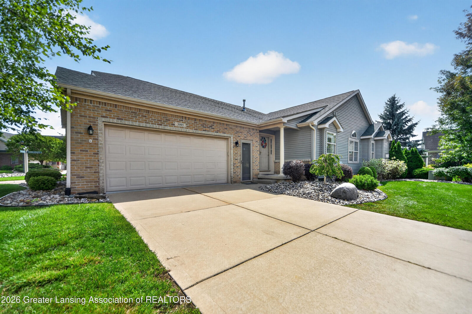 Property Photo: 3985 Canyon Cove MI 48842