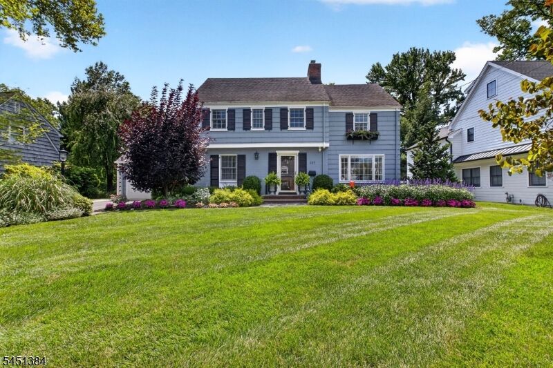 Property Photo:  227 Jefferson Ave  NJ 07090 