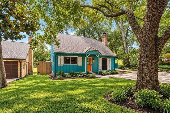 Property Photo:  132 Paradise Valley  TX 77304 