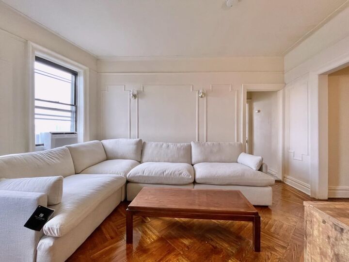 Property Photo:  334 Ogden Ave 25  NJ 07307 