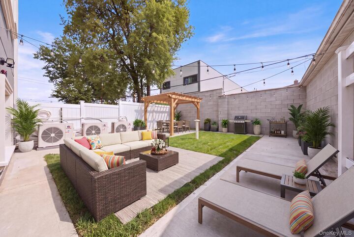 Property Photo:  207 Hale Avenue  NY 11208 