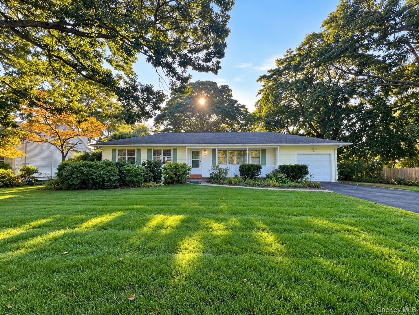 Property Photo:  74 North Howells Point Road  NY 11713 