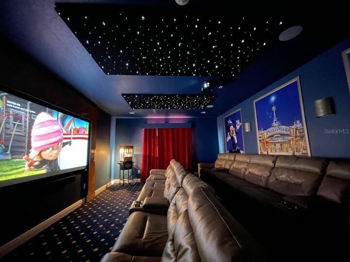 Property Photo: 7695 Graben Street FL 34747