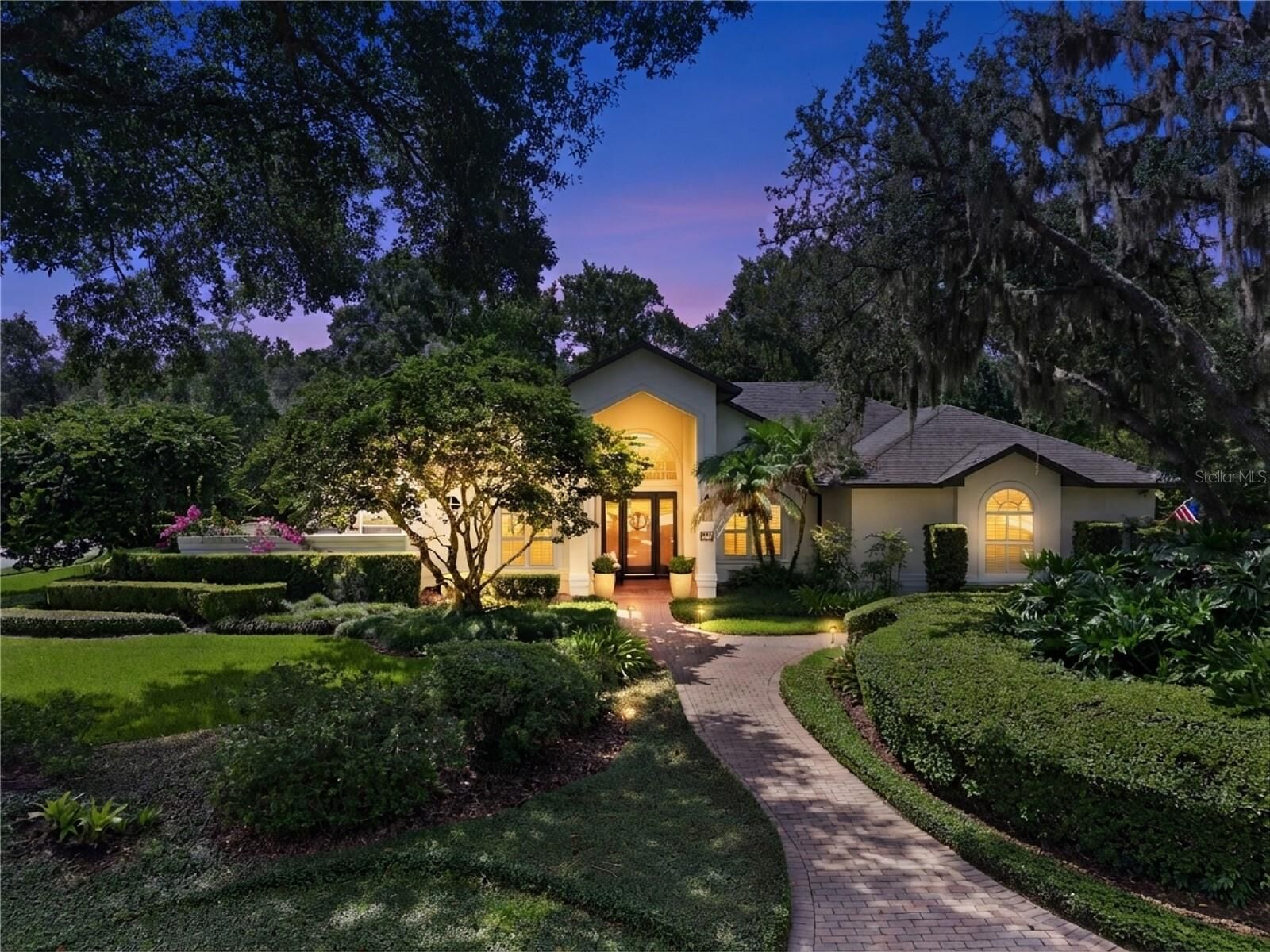 Property Photo:  395 Eagle Creek Circle  FL 32746 