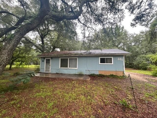 Property Photo: 385 NE 441st Avenue FL 32680