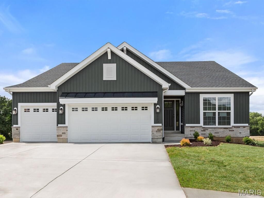 Property Photo:  524 Evening Primrose Drive  MO 63385 