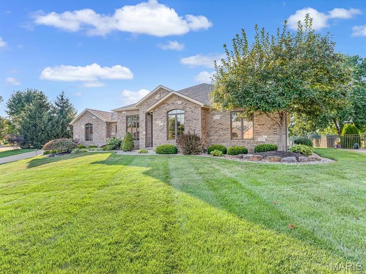 Property Photo:  5205 Fox Cove  IL 62025 