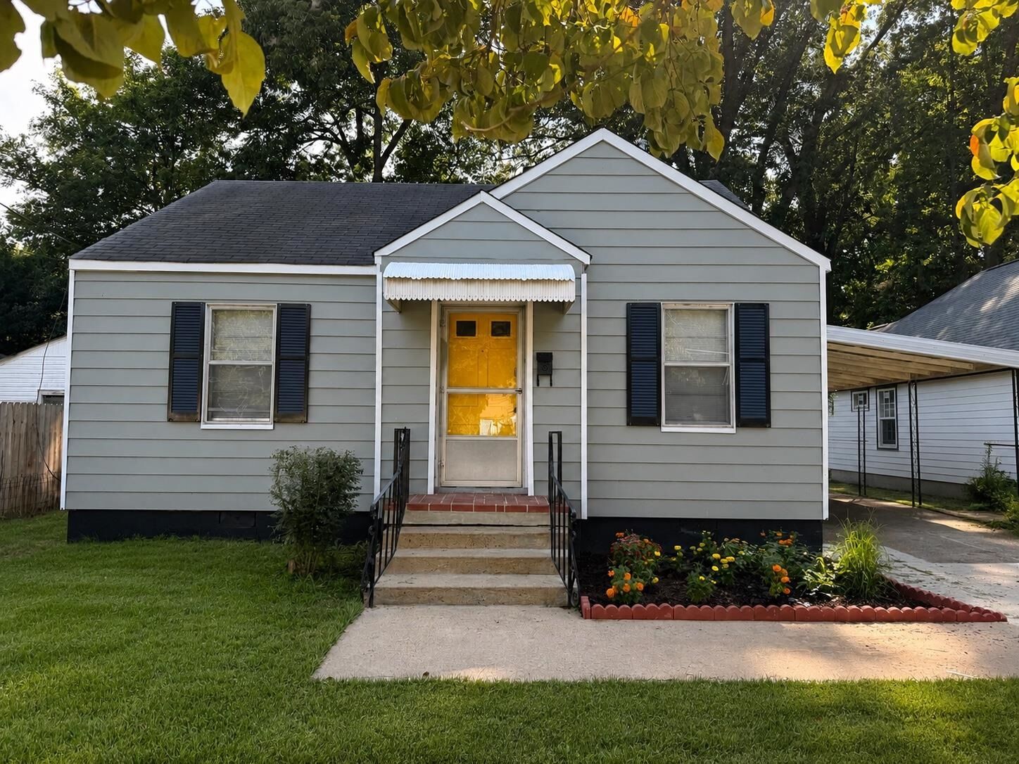 Property Photo:  3551 Mayflower Ave  TN 38122 
