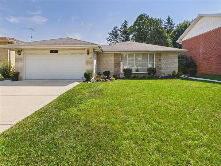 Property Photo:  1511 Miami Lane  IL 60018 