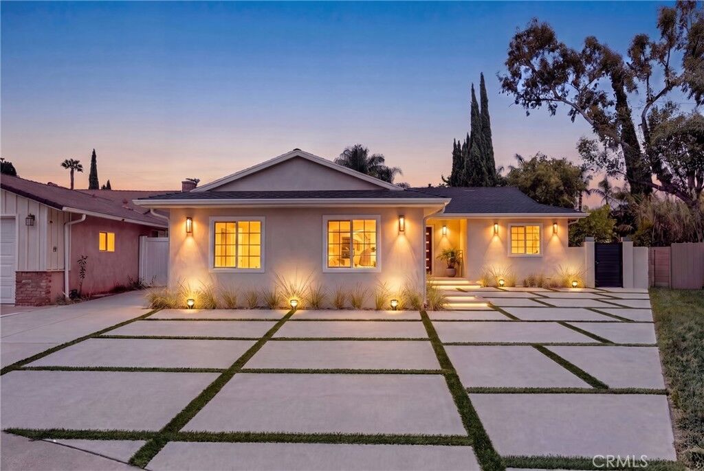 Property Photo:  13131 Crewe Street  CA 91605 