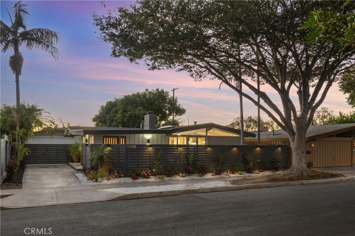 Property Photo: 3253 Lees Avenue CA 90808
