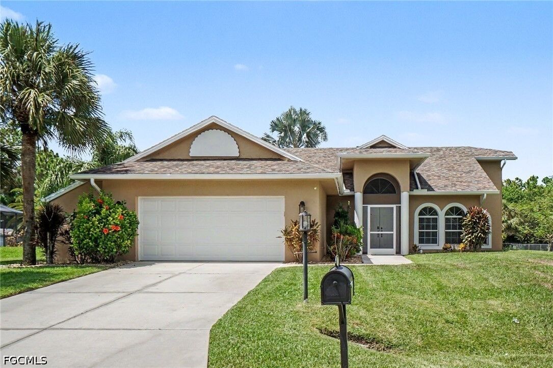 Property Photo: 405 Poinsettia Avenue FL 33972