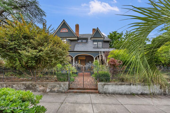 Property Photo: 118 S 4th Street NC 28401