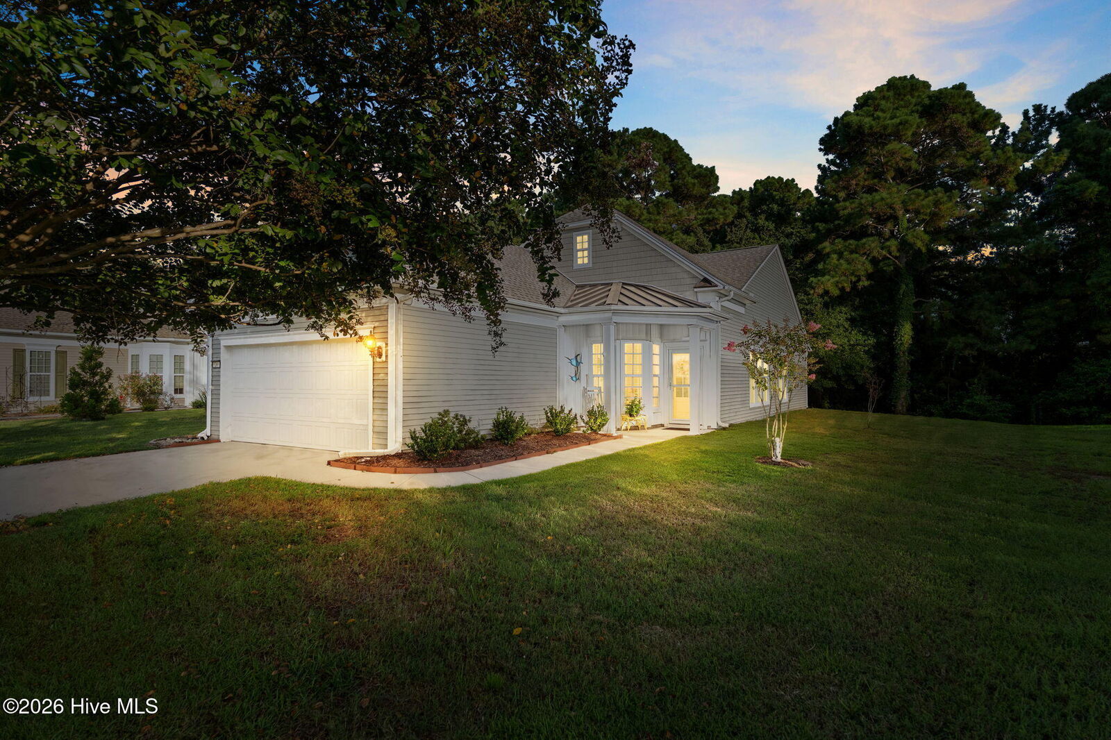 Property Photo: 5266 Windward Way NC 28461