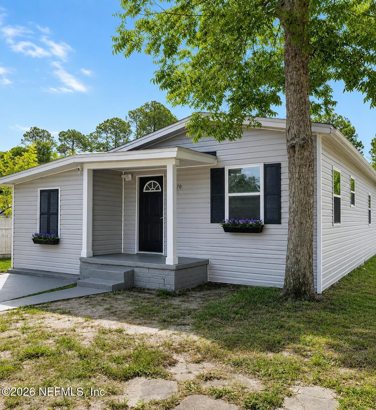 Property Photo:  1710 Rowe Avenue  FL 32208 
