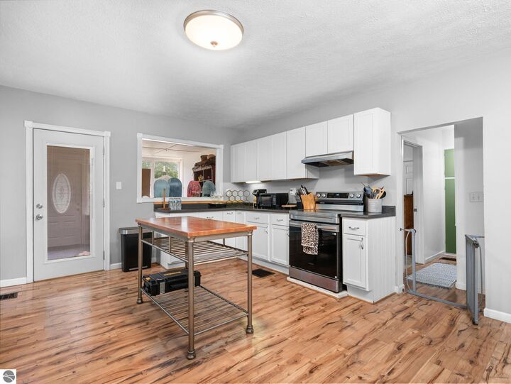 Property Photo: 139 W 5th Avenue MI 49677
