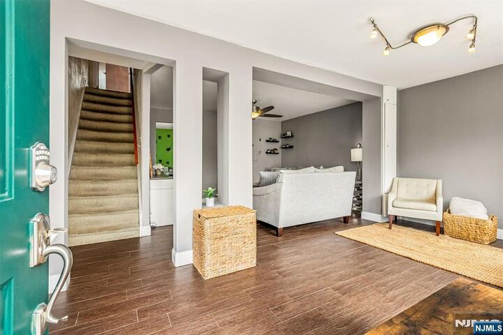 Property Photo:  535 Freeman Street  NJ 07071 