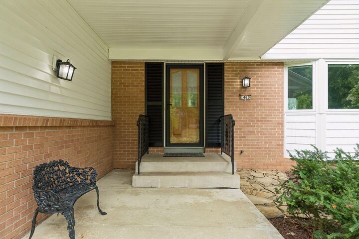 Property Photo:  1460 Trollhagen Drive  MN 55421 