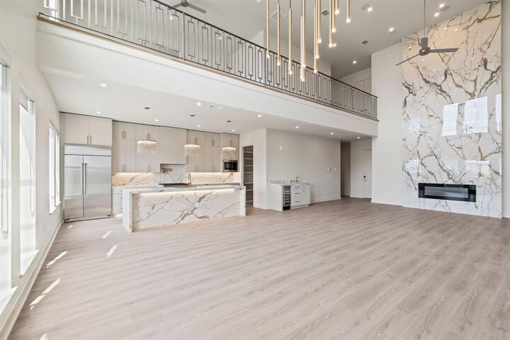 Property Photo: 1900 S Ervay Street 606 TX 75215