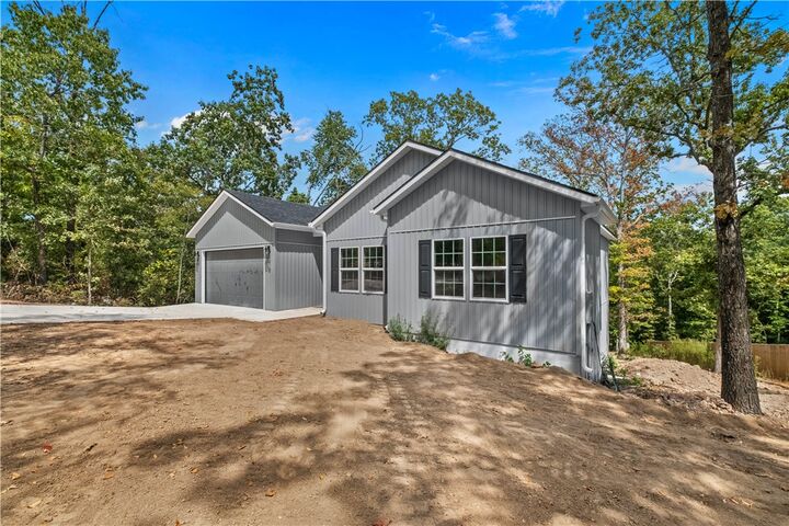 Property Photo:  2 Eriboll Circle  AR 72715 